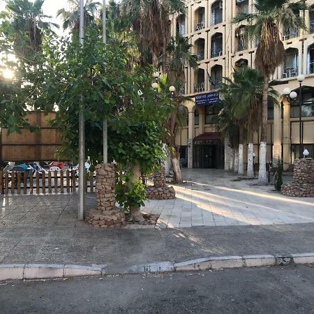 Aqaba Qazar Hotel Exterior foto